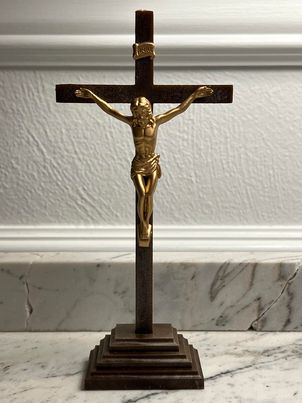 Our standing crucifix selection is beautifully made and make popular gifts for occasions such as weddings, First Communion, or Confirmation.